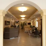 Boccaccio-free Parking- 3* Milano Marittima