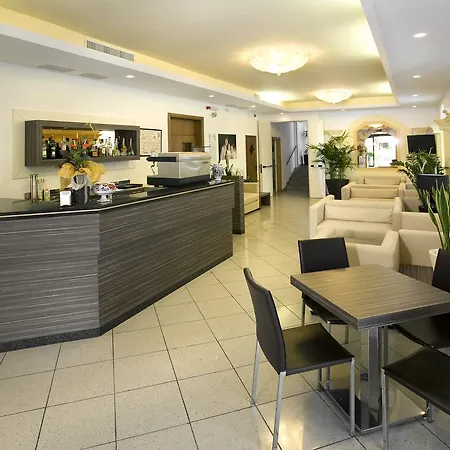 Boccaccio-free Parking- Hotel 3*