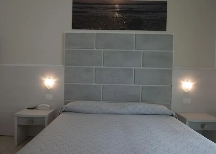 Boccaccio-free Parking- Milano Marittima