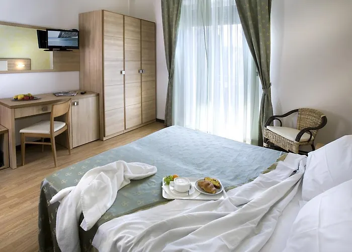 Boccaccio-free Parking- Otel Milano Marittima