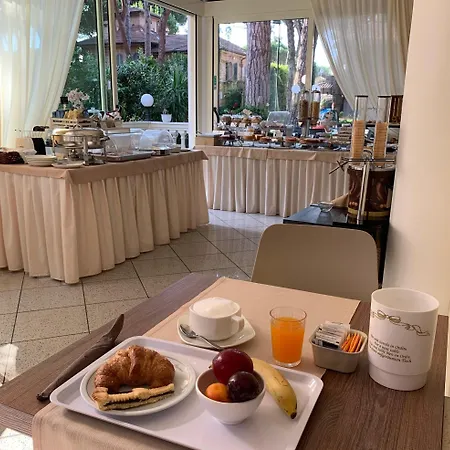 Boccaccio-free Parking- Hotel Milano Marittima