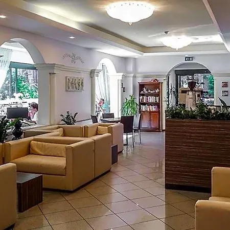 Hotel Boccaccio-free Parking-