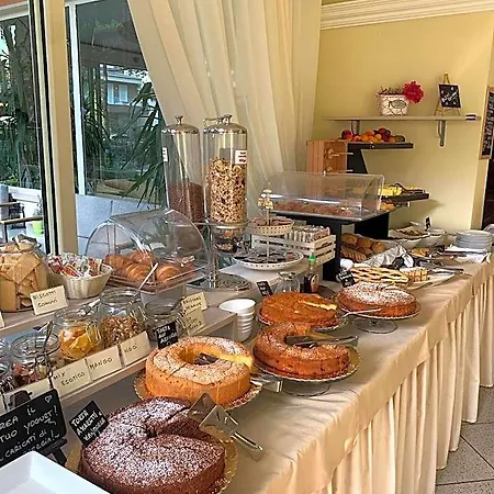 Boccaccio-free Parking- 3*