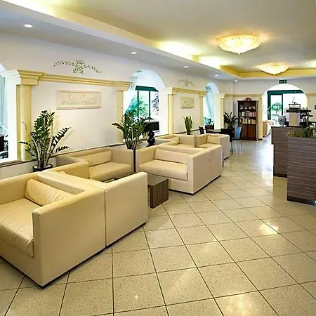 Hotel Boccaccio-free Parking- 3*