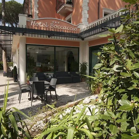 Boccaccio-free Parking- Отель 3*