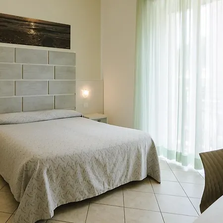 Boccaccio-free Parking- 3* Μιλάνο Μαριτίμα