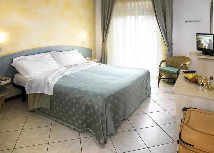 Boccaccio-free Parking- 3*