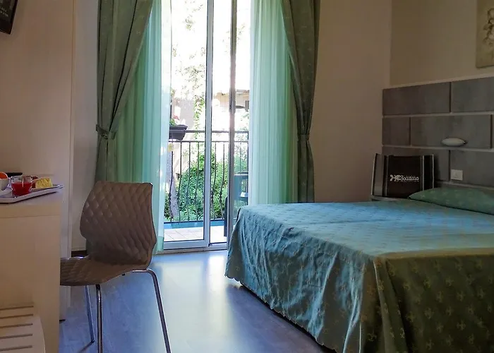 Boccaccio-free Parking- 3*